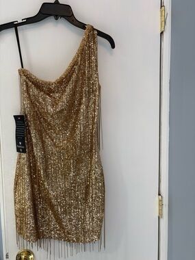 bebe Gold Sequin One-Shoulder Fringe Mini Dress perfect for NYE or a flapper
